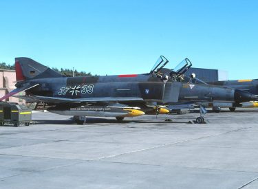 37+33 McDonnell-Douglas Phantom F-4F JBG36 WGAF