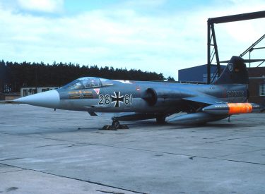 26+61 Lockheed Starfighter F-104G MFG2 WG Marine
